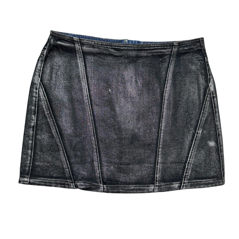 NWT New Blank NYC Denim Coated Metallic Heart Mini Skirt Size 30 - Picture 2 of 7